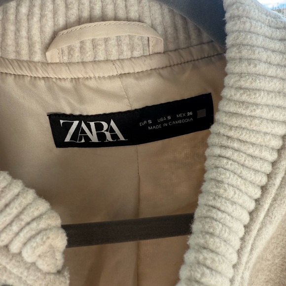 Zara Beige Ribbed Collar Jacket - Picture 2 of 3